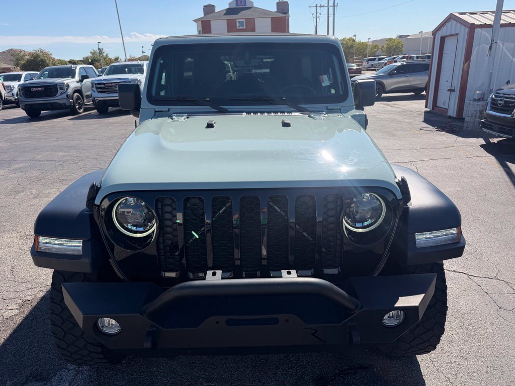 Used 2023 Jeep Wrangler Unlimited w/ Sun & Screen Package AWD/4WD image 9