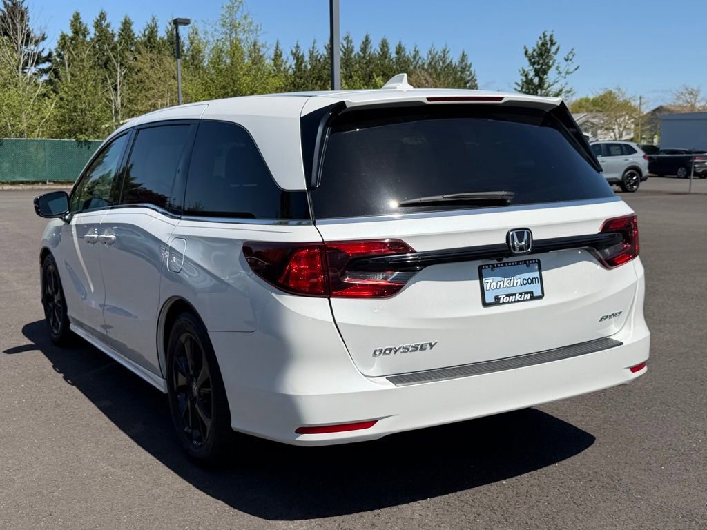 Used 2023 Honda Odyssey Sport image 5