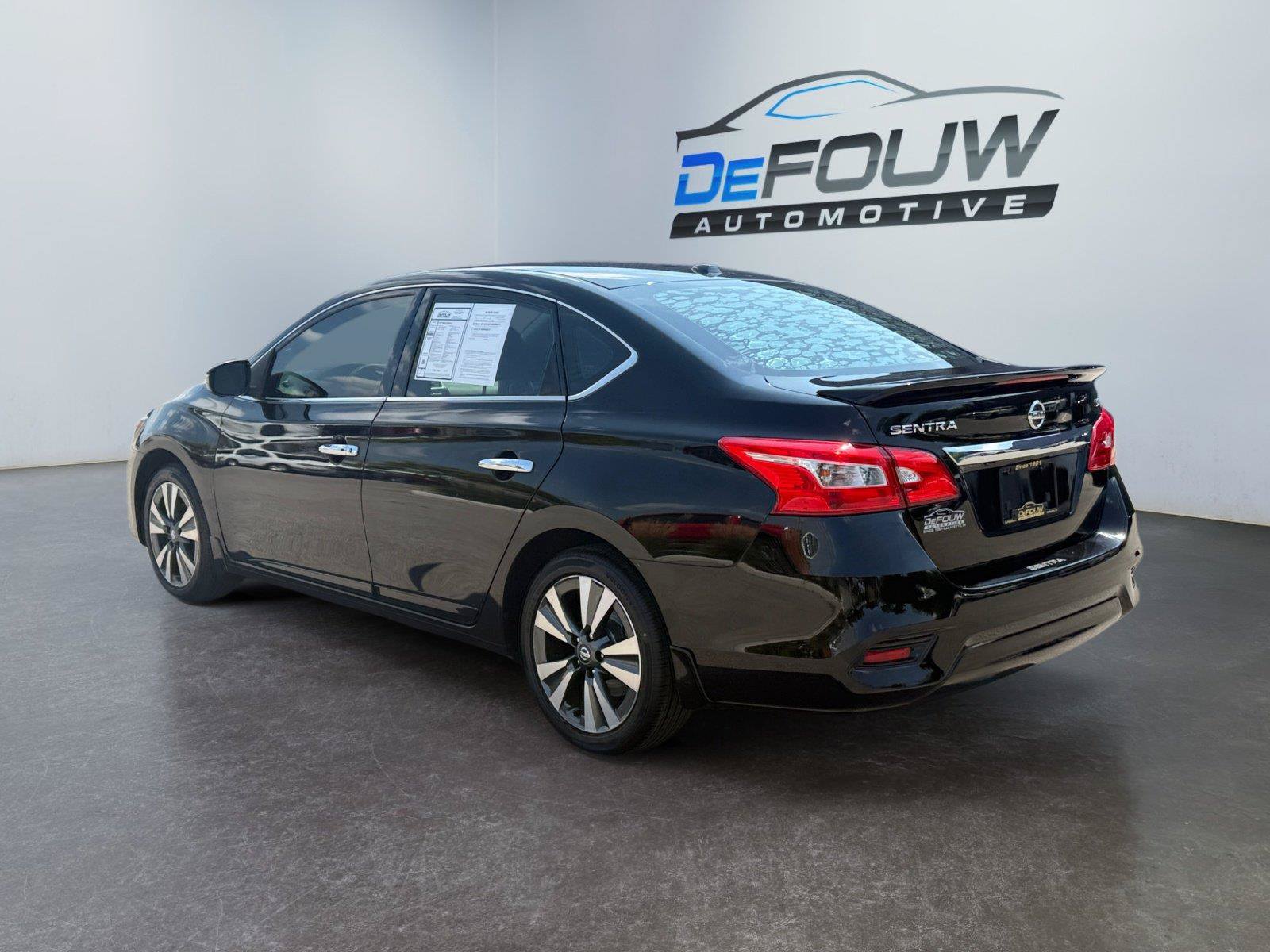 Used 2018 Nissan Sentra SL w/ Protection Package FWD image 5