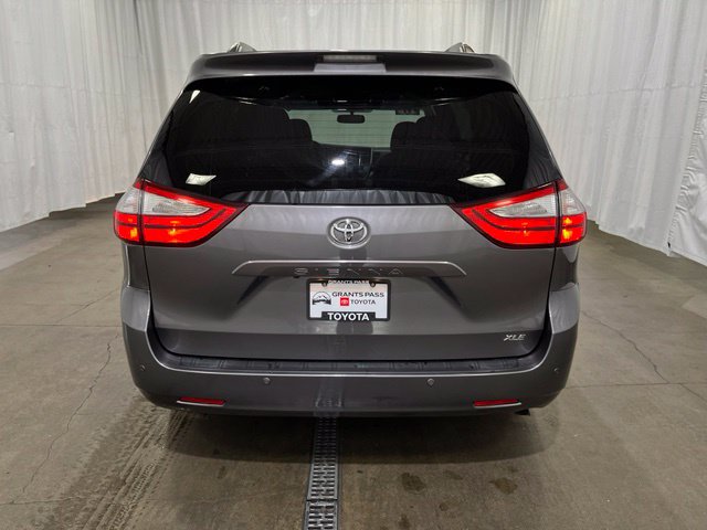 Certified 2017 Toyota Sienna XLE w/ XLE Navigation Package FWD image 6
