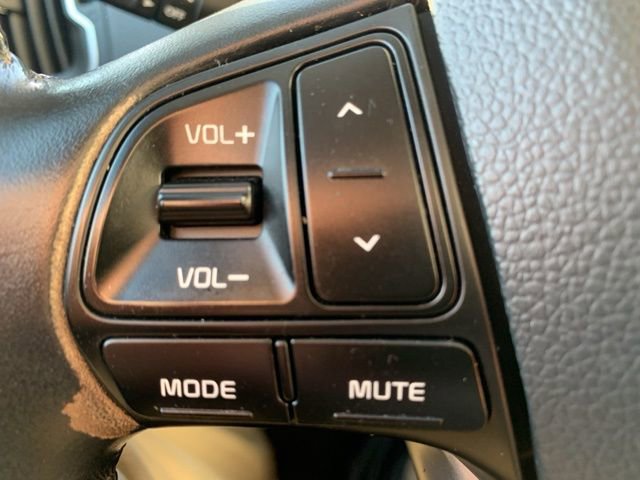 Used 2016 Kia Rio SX image 19