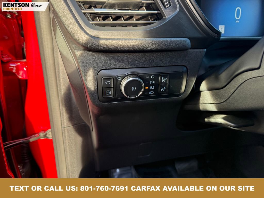 Used 2024 Ford Escape SE image 20