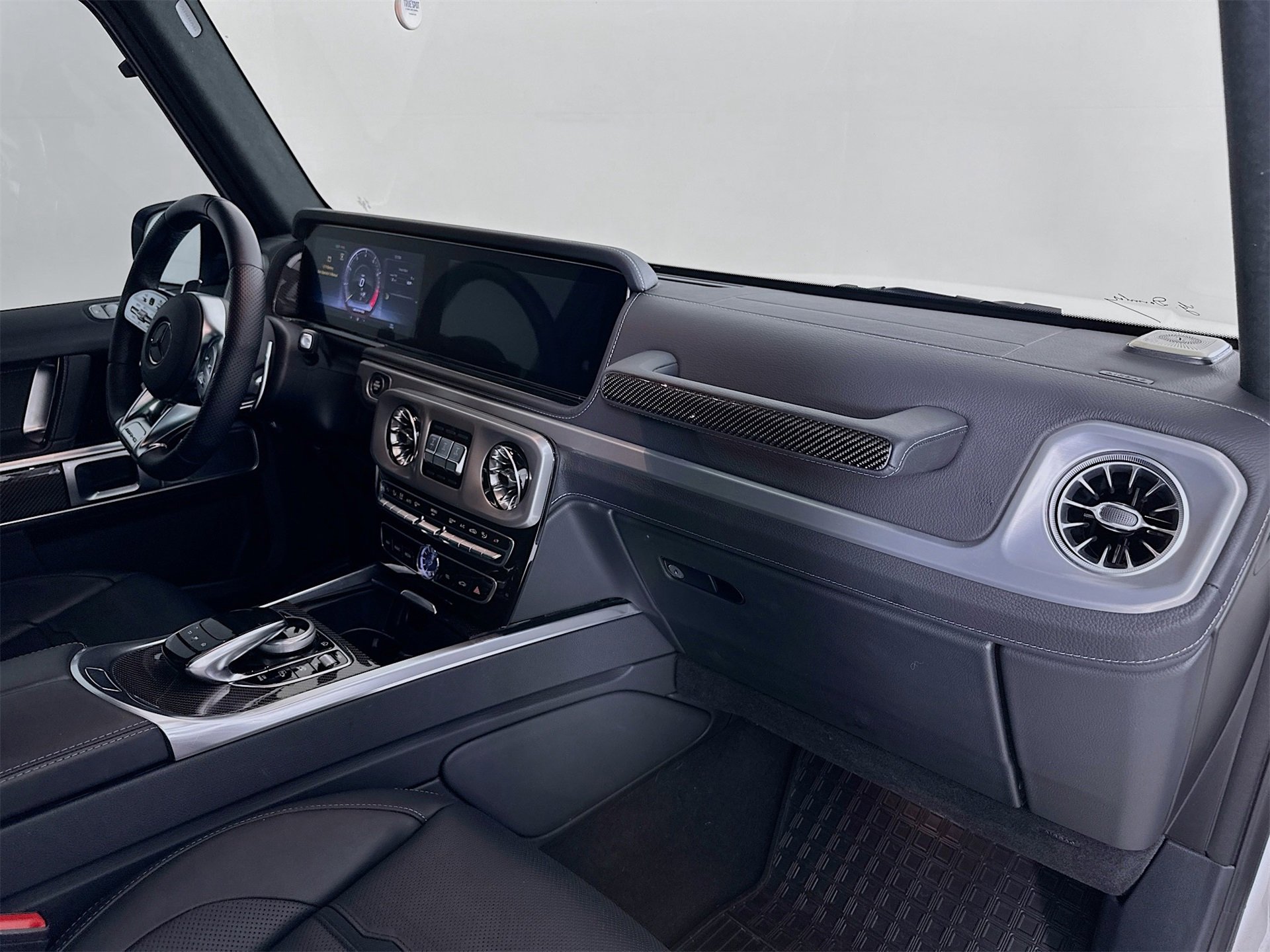 Certified 2023 Mercedes-Benz G 63 AMG 4MATIC image 32