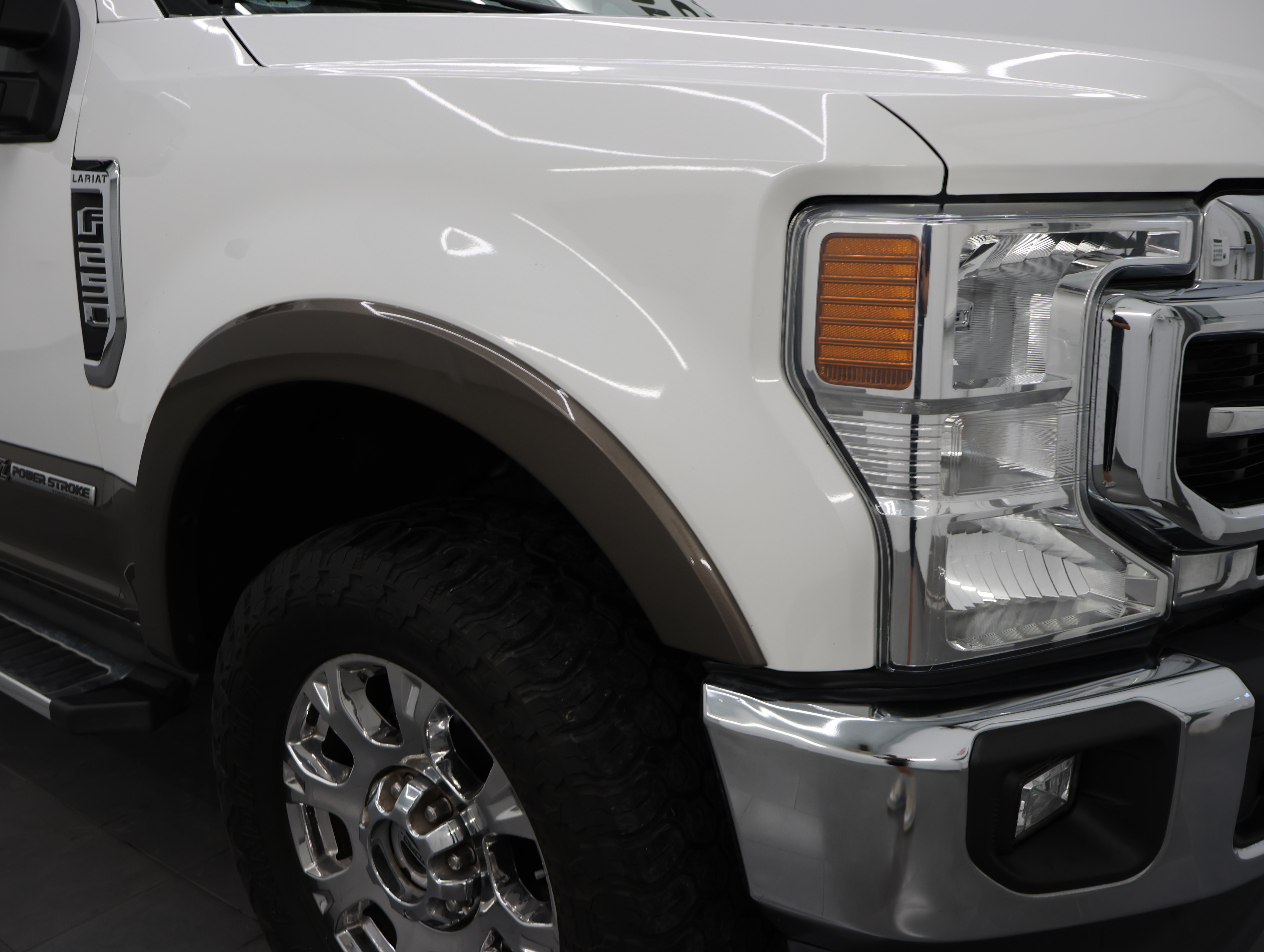 Used 2022 Ford F250 Lariat w/ Lariat Value Package AWD/4WD image 25