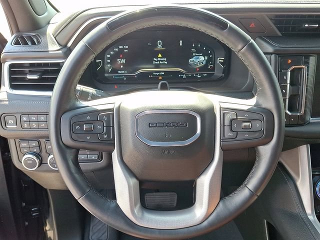 Used 2024 GMC Yukon Denali w/ Advanced Technology Package image 18