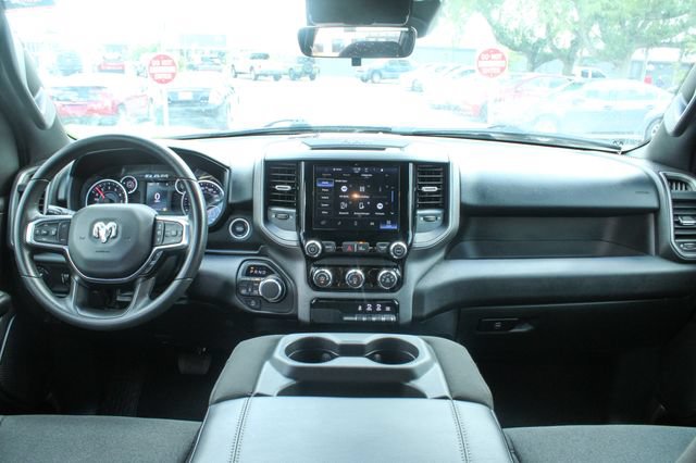 Used 2026 RAM 1500 Express AWD/4WD image 16