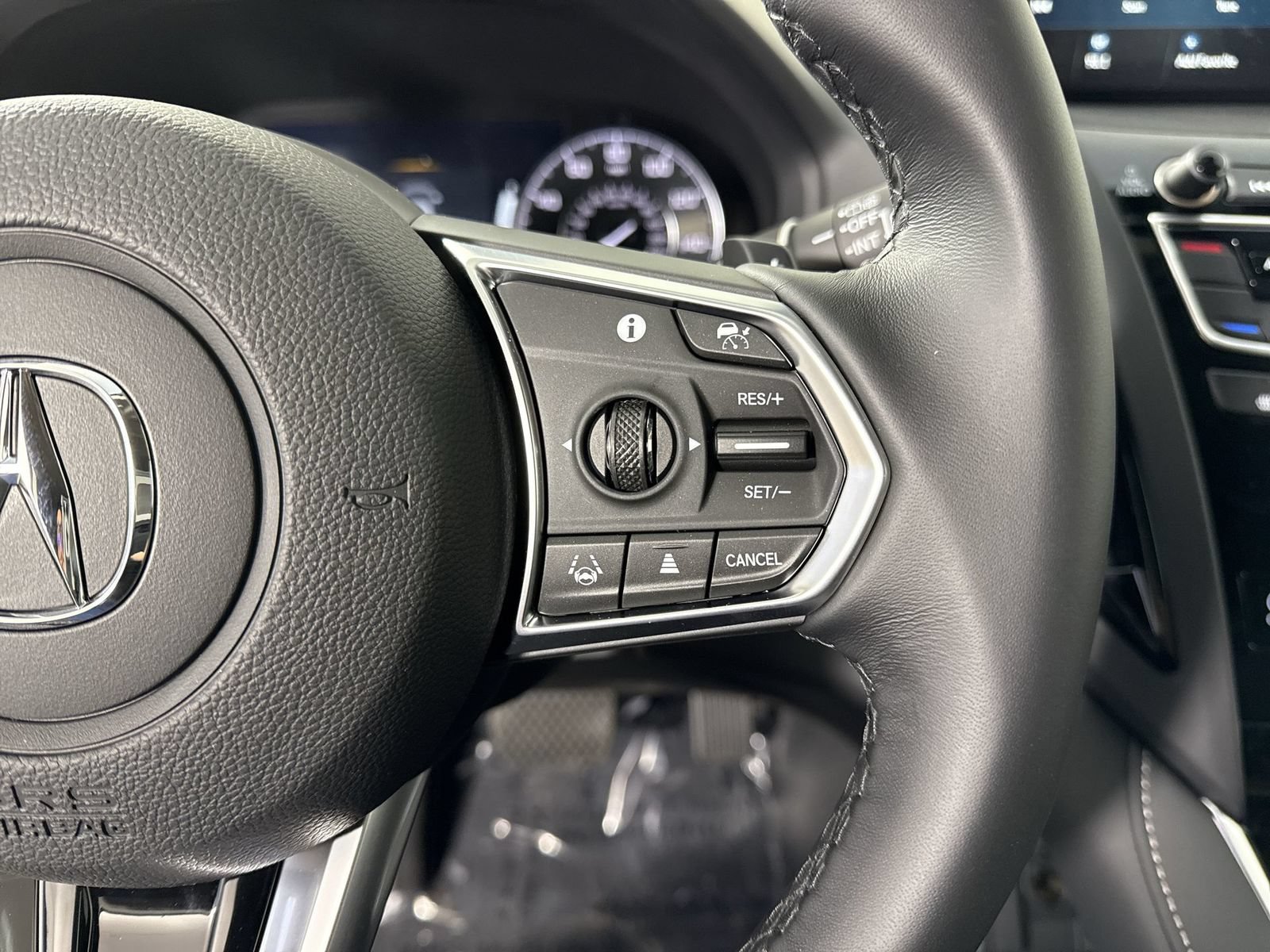 New 2026 Acura RDX w/ Technology Package AWD/4WD image 13