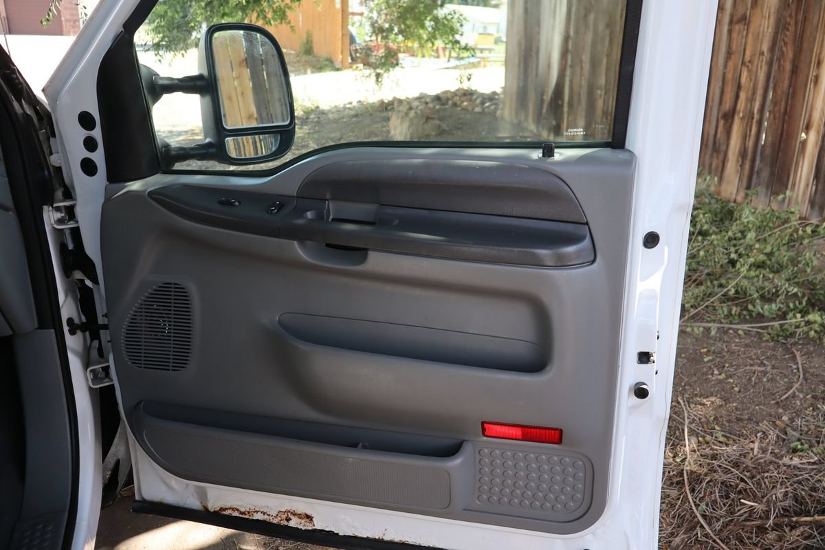 Used 2004 Ford F350 XLT RWD image 26