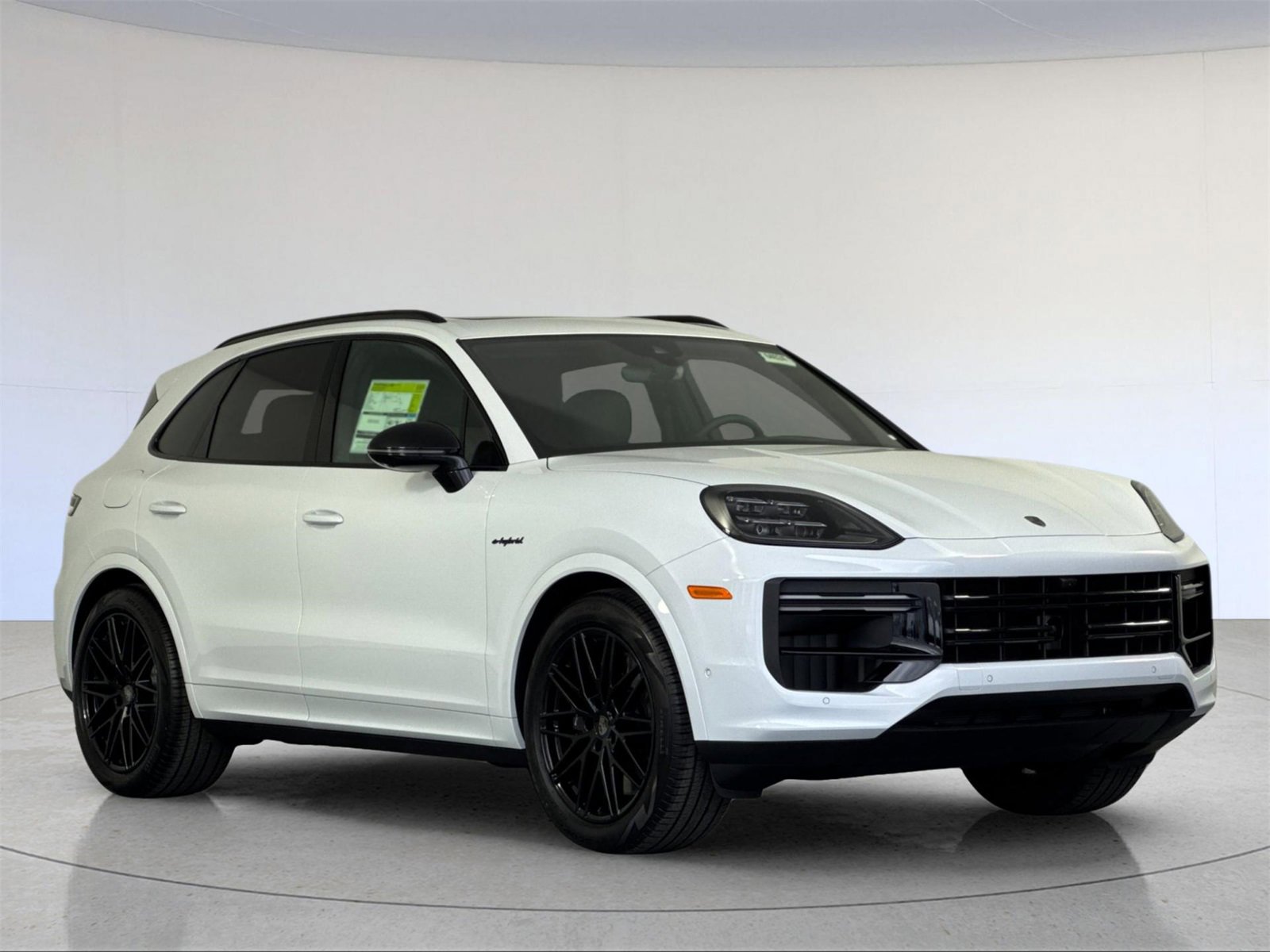 New 2026 Porsche Cayenne Turbo image 10