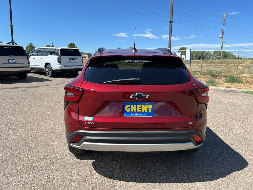 Used 2025 Chevrolet Trax LT w/ Driver Confidence Package FWD image 6