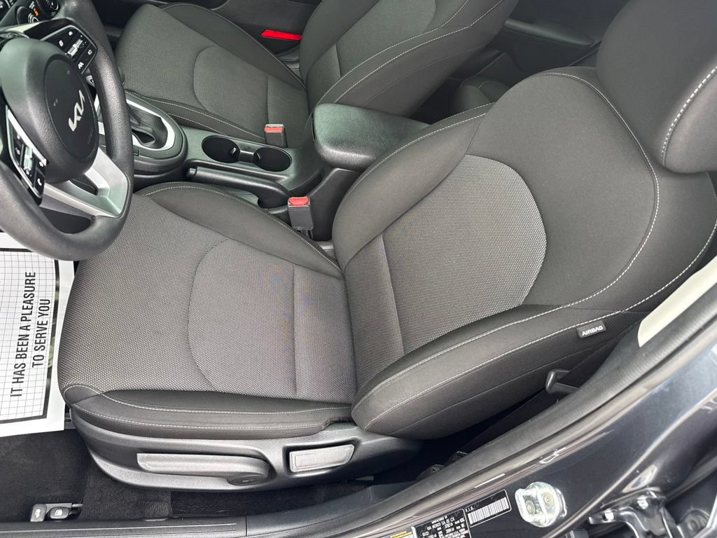 Used 2023 Kia Forte LXS FWD image 6