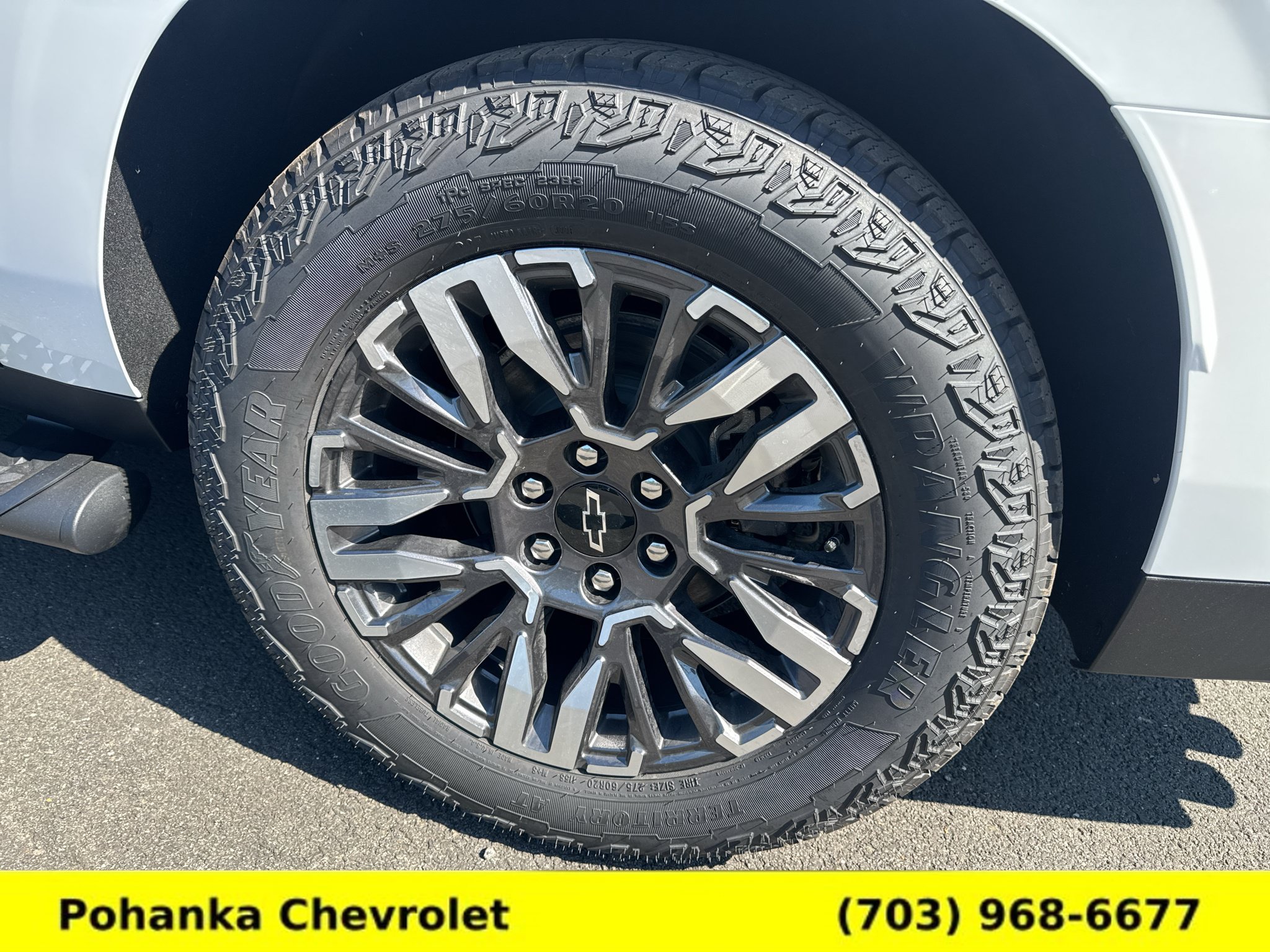 New 2026 Chevrolet Suburban Z71 w/ Z71 Off-Road Package AWD/4WD image 36
