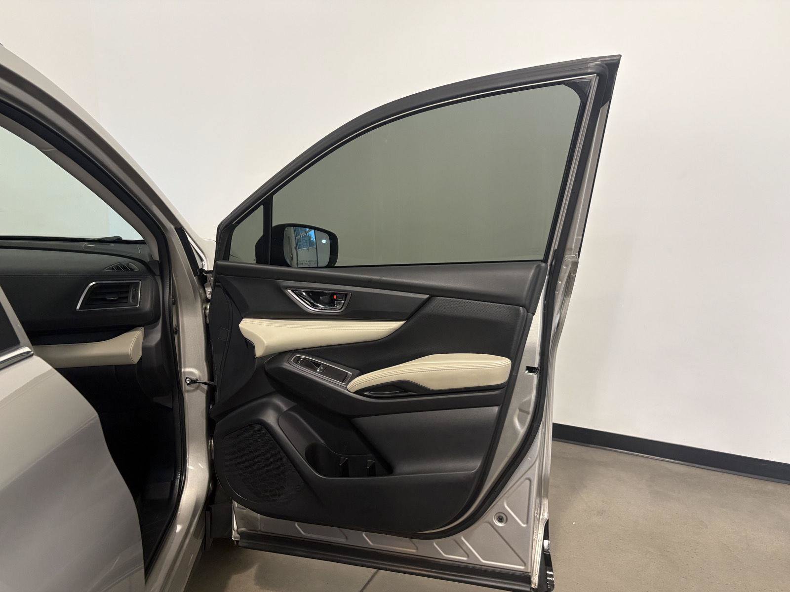 Used 2020 Subaru Ascent Limited AWD/4WD image 46