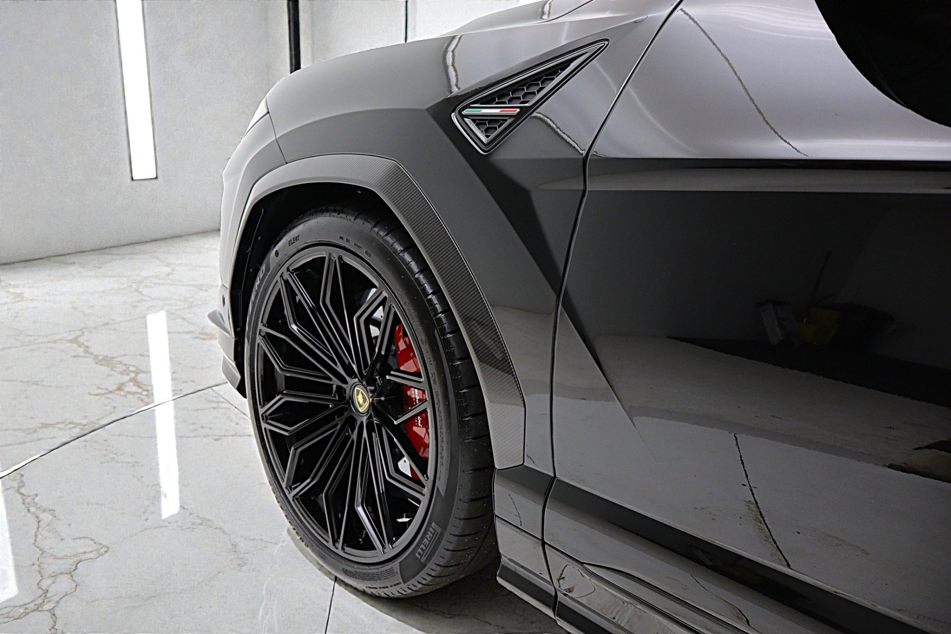 Used 2024 Lamborghini Urus Performante image 15