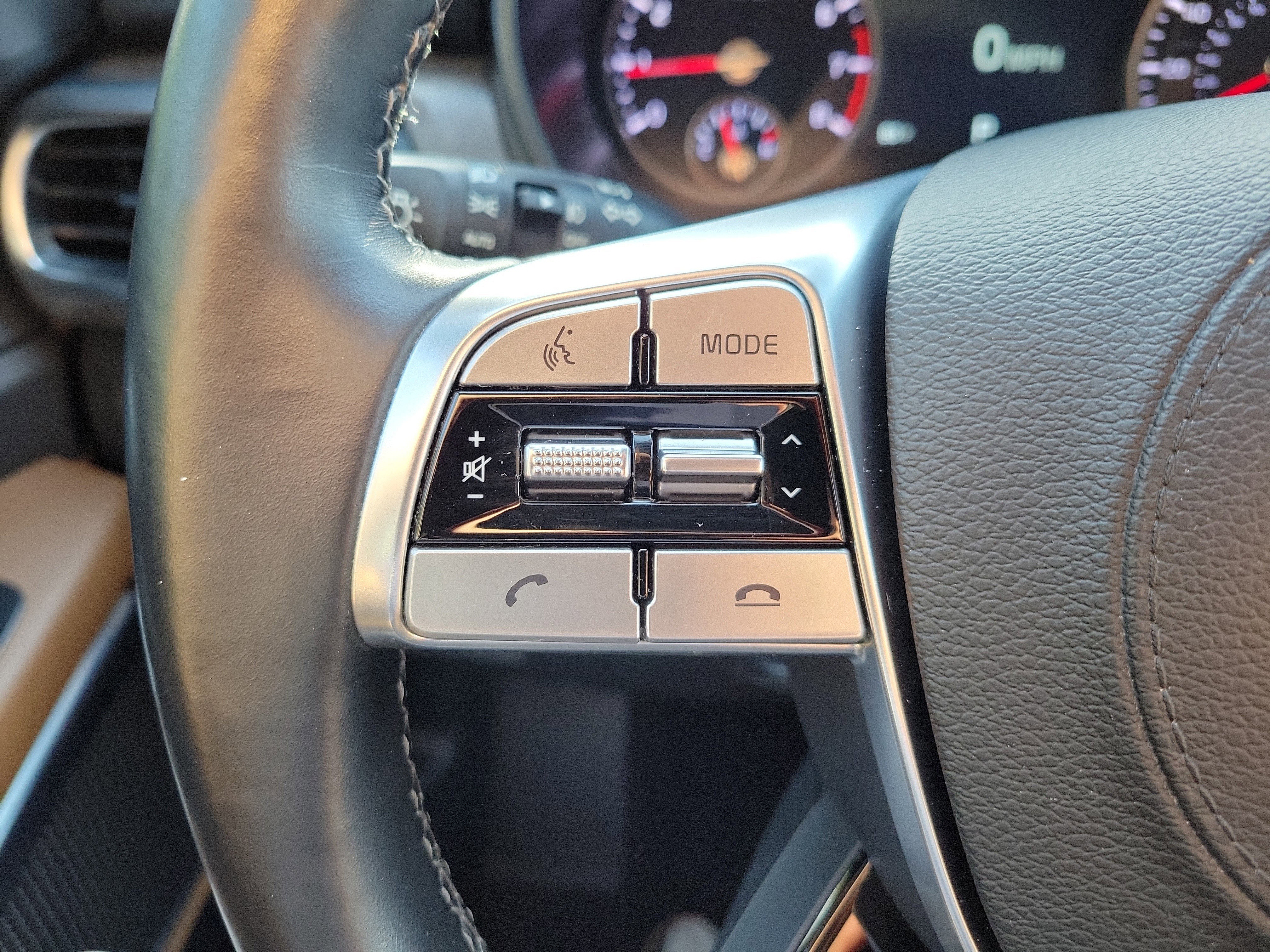 Used 2021 Kia Telluride SX w/ SX Prestige Package image 29