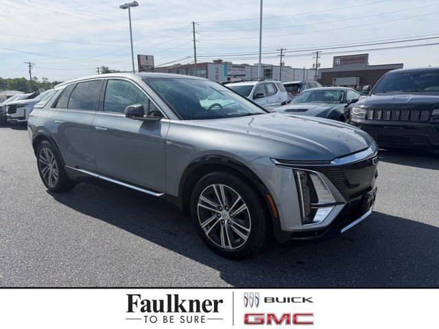 Used 2024 Cadillac Lyriq Luxury w/ LPO, Floor Liner Package
