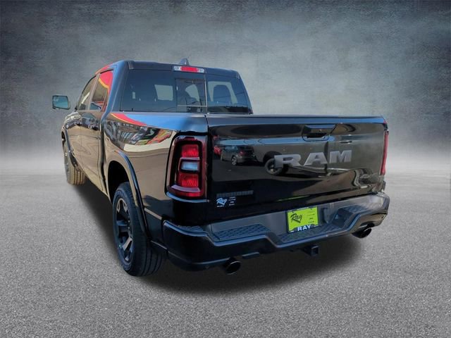 New 2026 RAM 1500 4x4 Crew Cab image 4