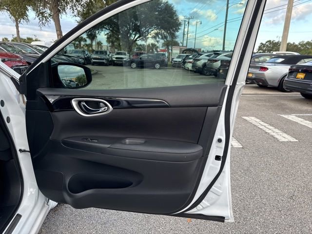 Used 2019 Nissan Sentra SV w/ Exterior Package image 13