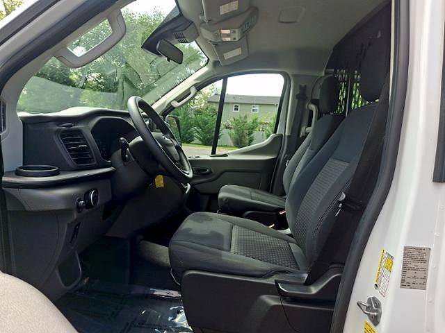 Certified 2025 Ford Transit 250 Low Roof w/ Exterior Upgrade Package RWD image 15