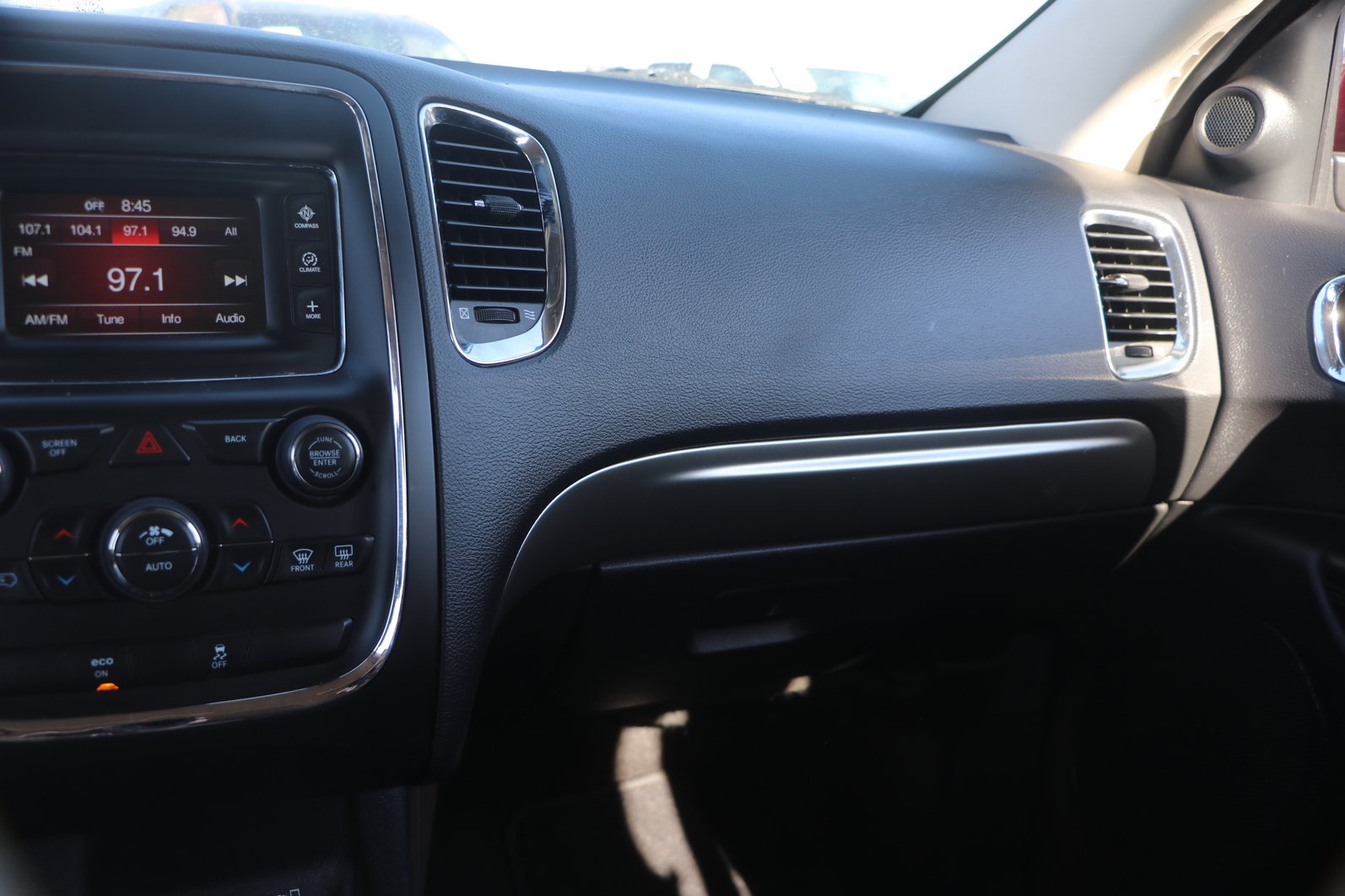 Used 2015 Dodge Durango SXT RWD image 25