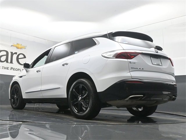 Used 2023 Buick Enclave Essence w/ Experience Buick Package image 5