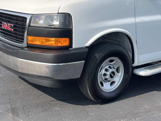 Used 2025 GMC Savana 2500 w/ Driver Convenience Package RWD image 8