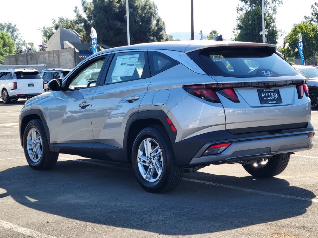 New 2026 Hyundai Tucson SE FWD image 3