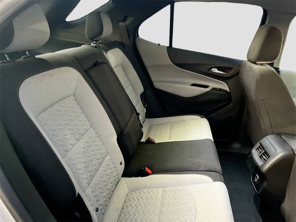 Used 2022 Chevrolet Equinox LS w/ LS Convenience Package image 24