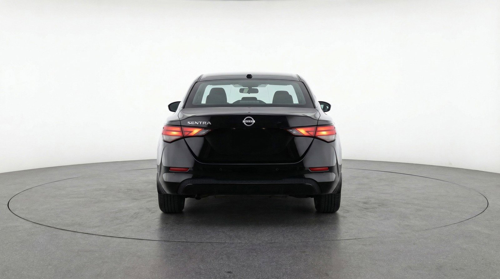 Used 2025 Nissan Sentra SV image 7