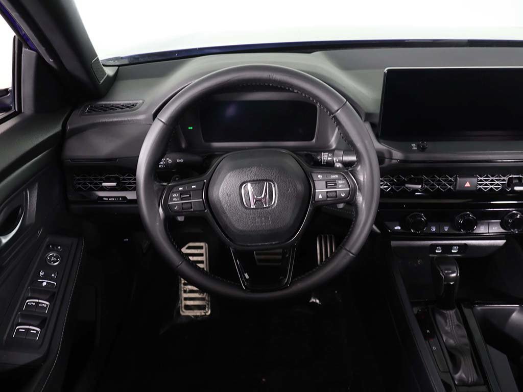 Used 2023 Honda Accord Sport image 28
