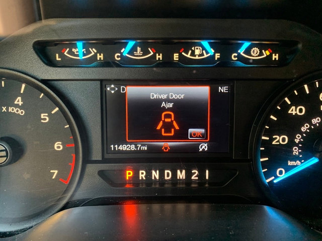 Used 2017 Ford F150 XL w/ Equipment Group 101A Mid AWD/4WD image 29