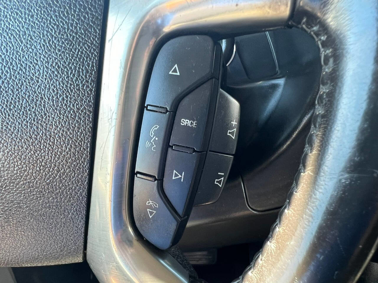 Used 2018 Chevrolet Express 3500 3500 3dr Cargo Van w/ Driver Convenience Package image 11