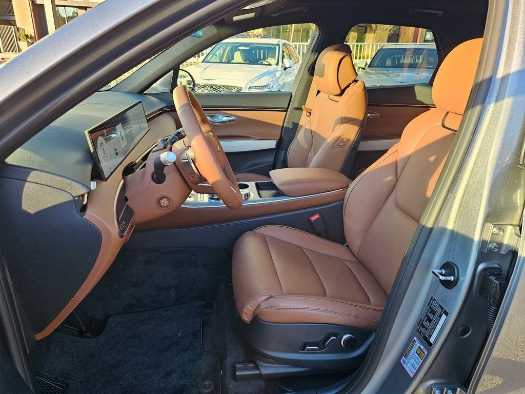 New 2026 Genesis GV70 2.5T Advanced image 21