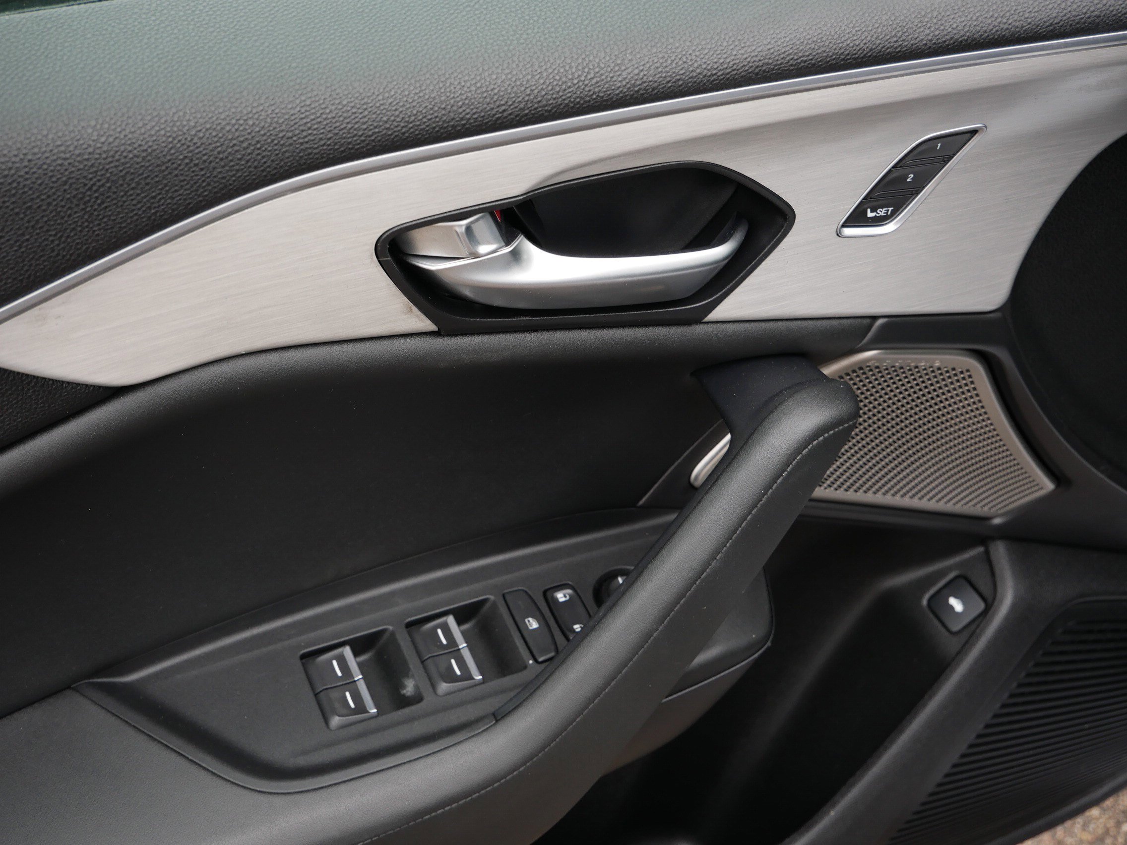 Certified 2024 Acura TLX w/ Technology Package image 20