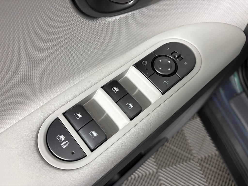 Used 2026 Hyundai Ioniq 5 SEL AWD/4WD image 12