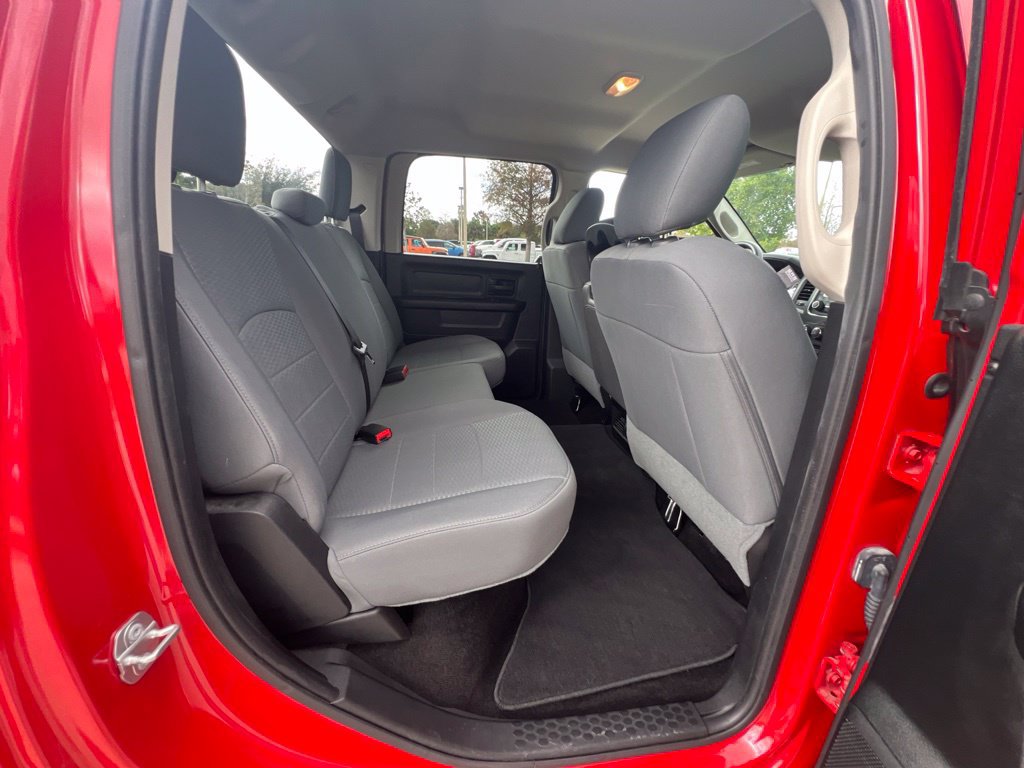 Used 2015 RAM 1500 Express RWD image 25
