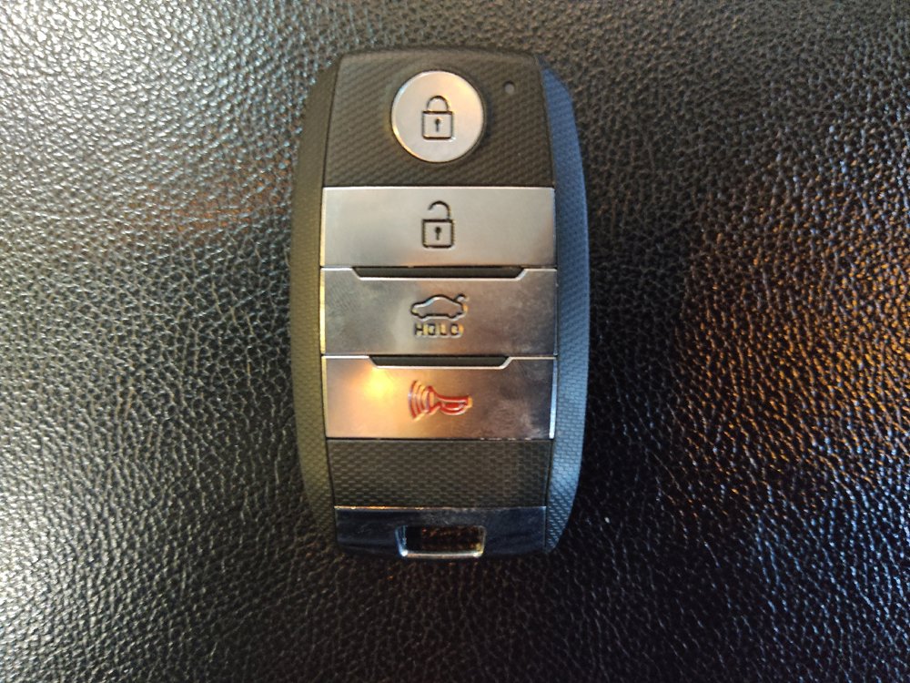 Used 2019 Kia Optima S FWD image 32