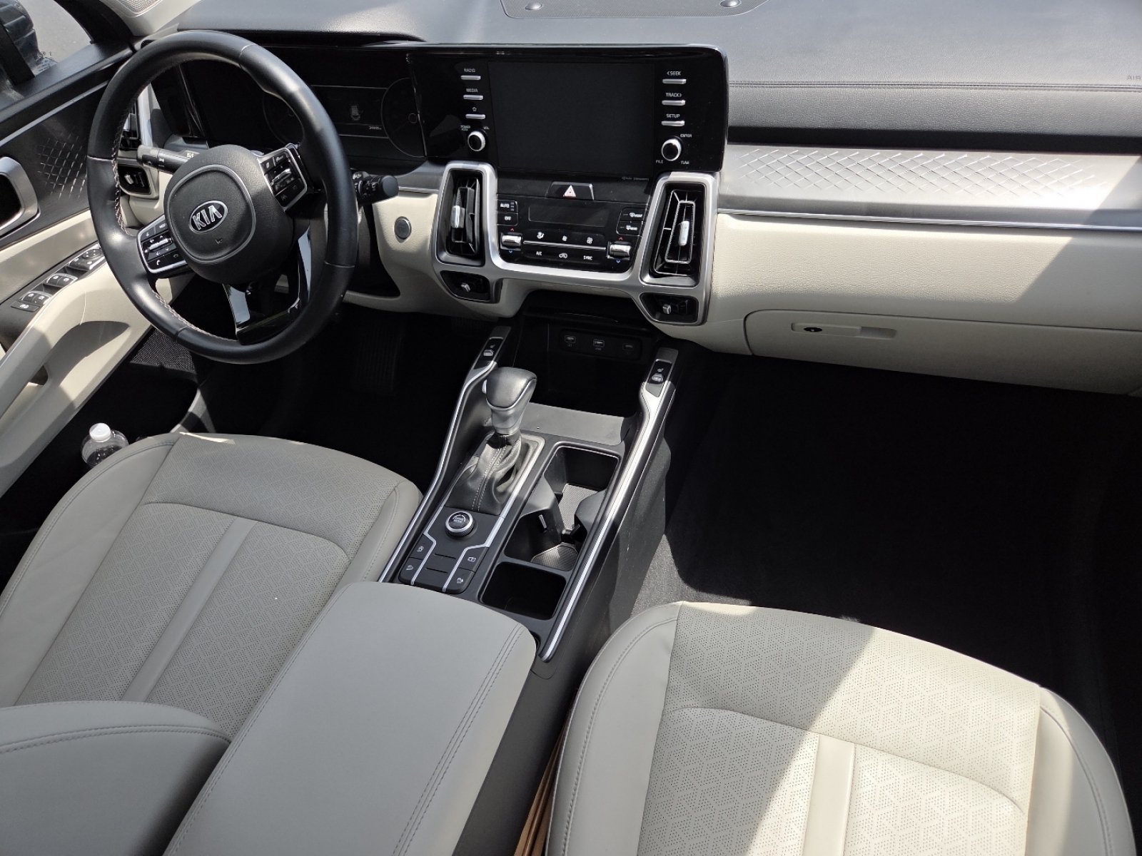 Used 2021 Kia Sorento S FWD image 27