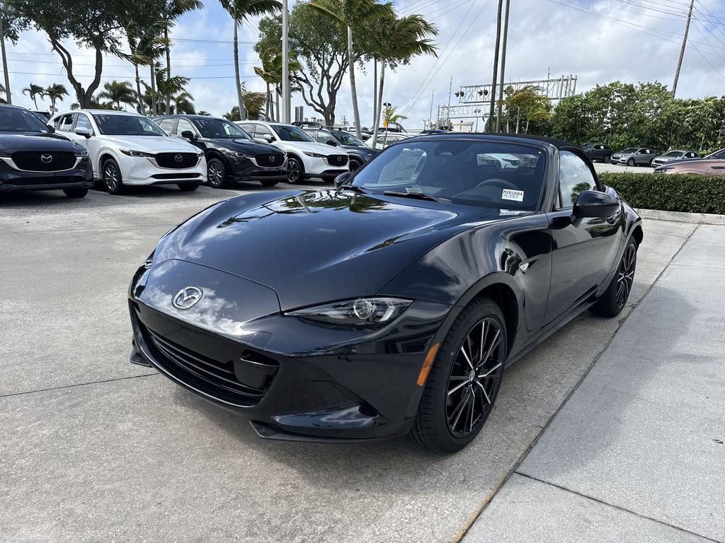 New 2026 MAZDA MX-5 Miata Grand Touring image 9