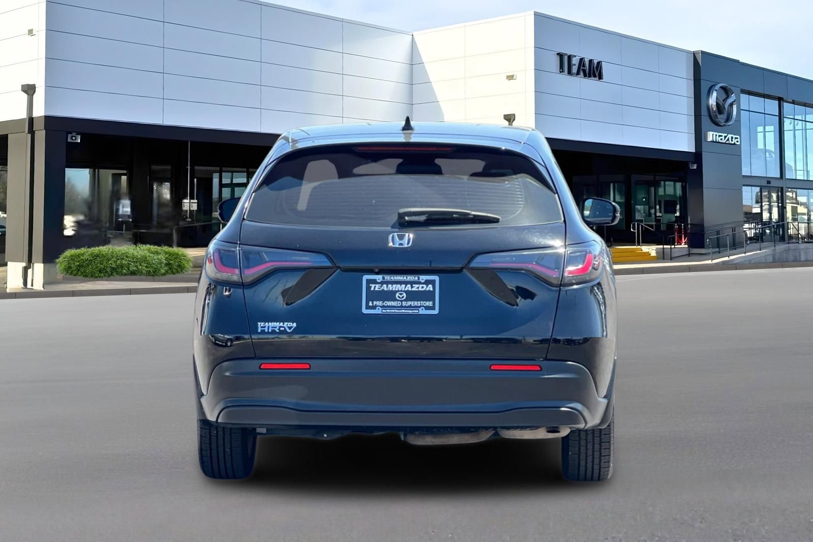 Used 2024 Honda HR-V LX image 5