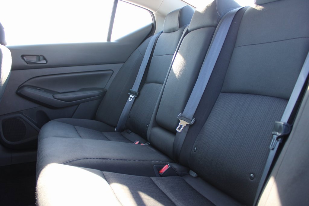 Used 2024 Nissan Altima 2.5 SV image 29