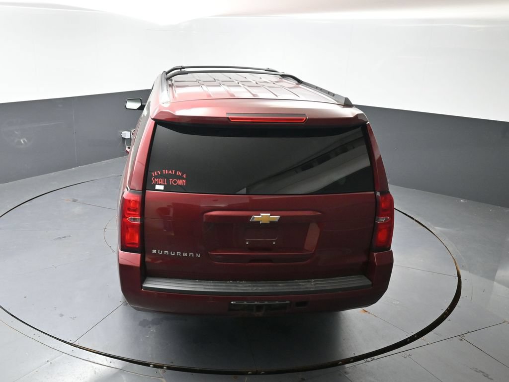 Used 2016 Chevrolet Suburban LT w/ Luxury Package AWD/4WD image 16