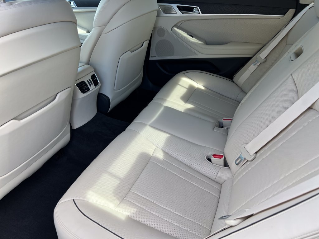 Used 2020 Genesis G80 3.8 w/ Ultimate Package 03 AWD/4WD image 12