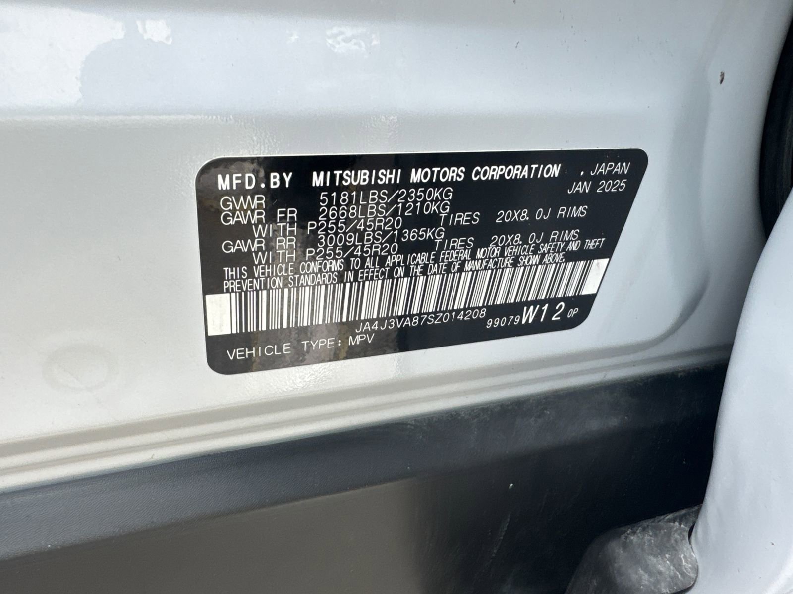 Used 2025 Mitsubishi Outlander SE FWD image 32