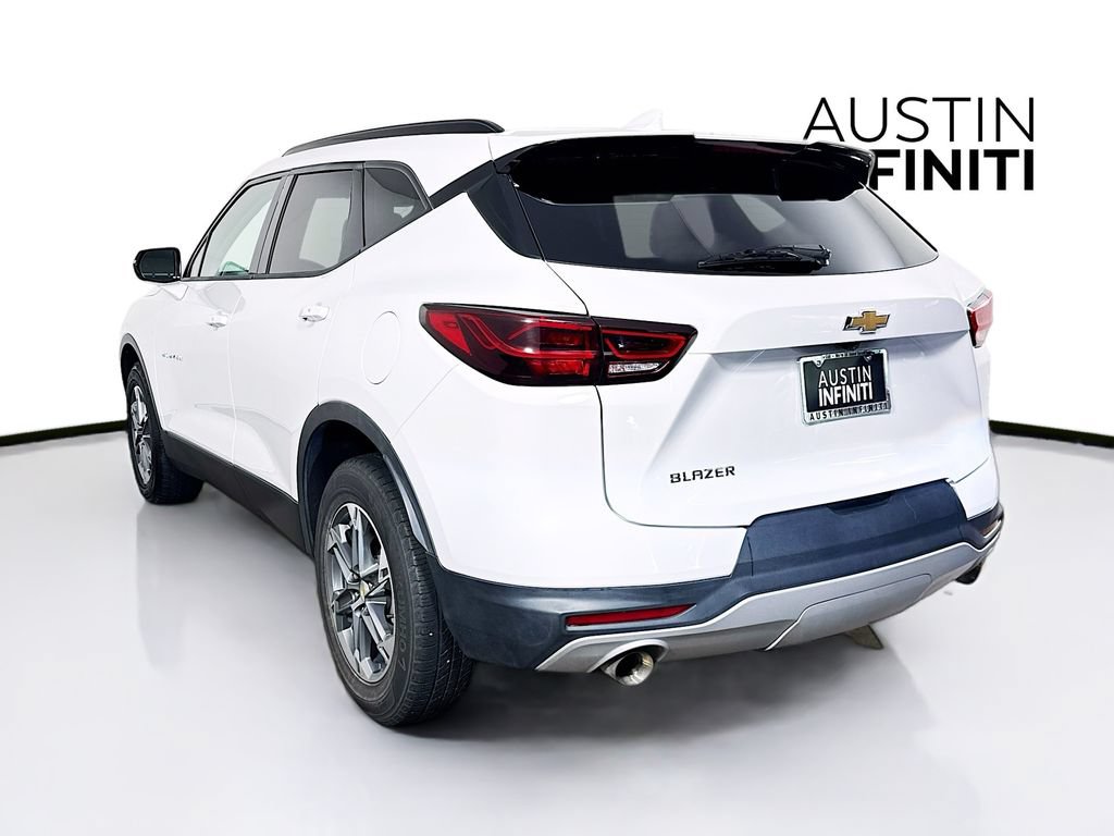 Used 2023 Chevrolet Blazer LT FWD image 5