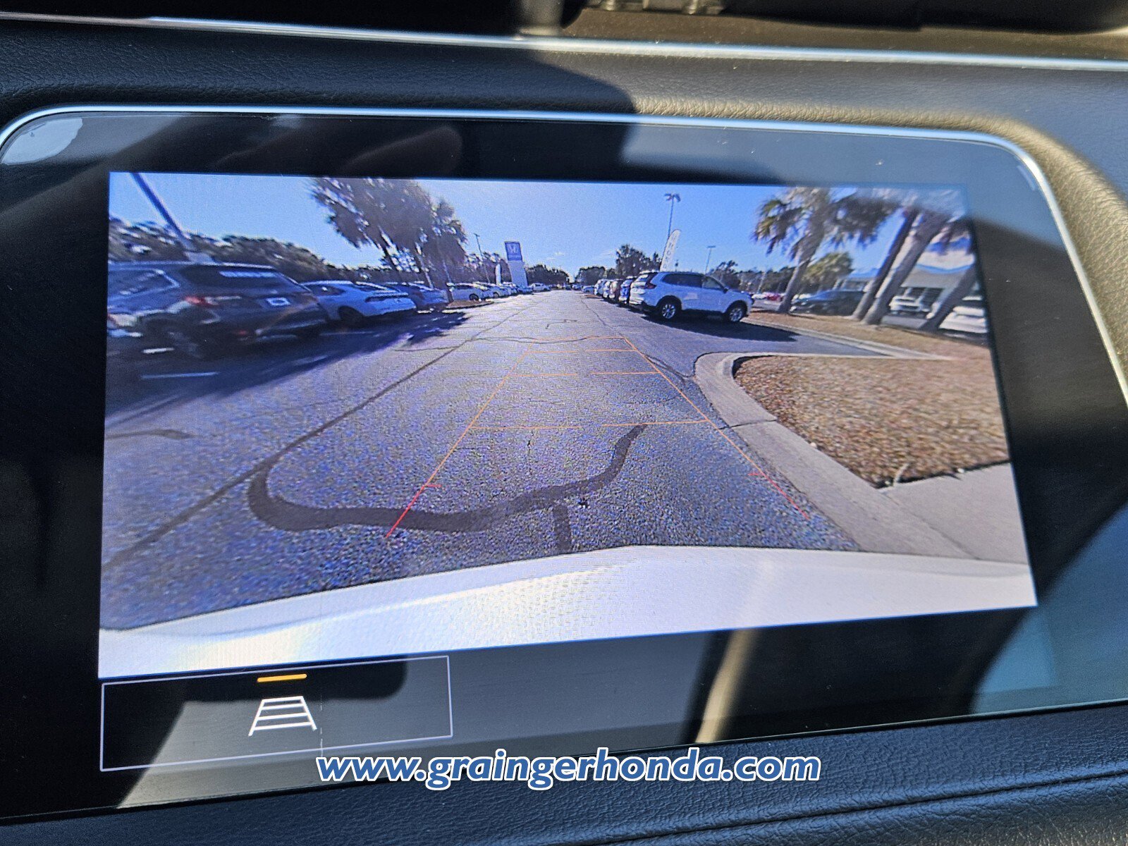 Used 2021 Cadillac XT4 Premium Luxury w/ Driver Awareness Package image 16