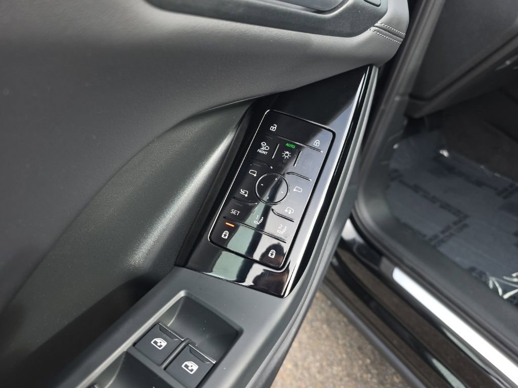 Used 2025 Audi Q6 e-tron Premium Plus w/ Premium Plus image 10