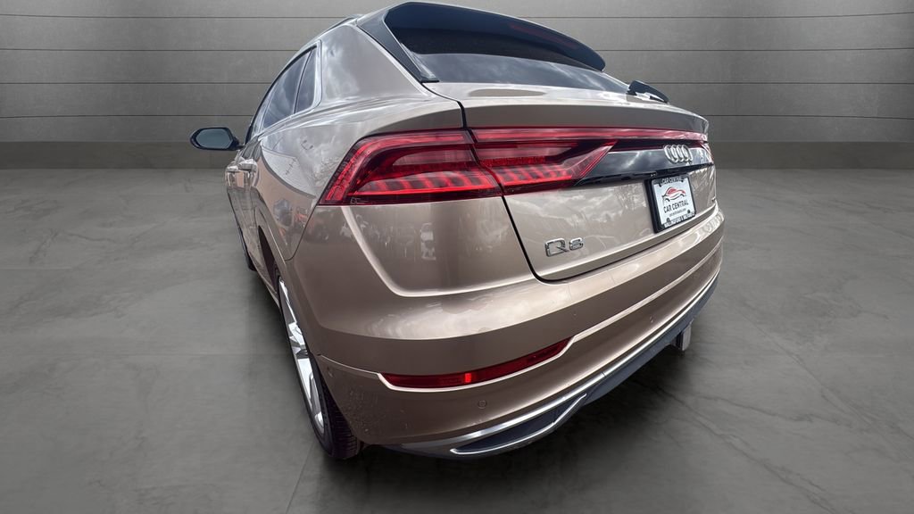 Used 2019 Audi Q8 Prestige image 27