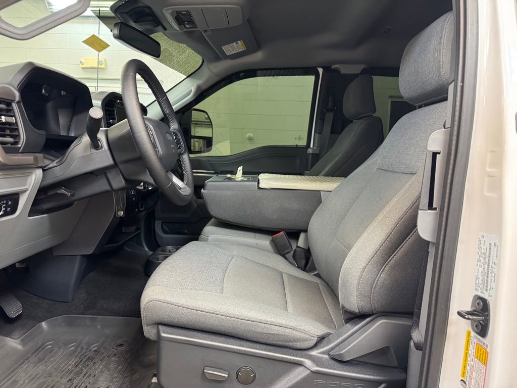 Used 2024 Ford F150 XLT w/ FX4 Off-Road Package AWD/4WD image 12