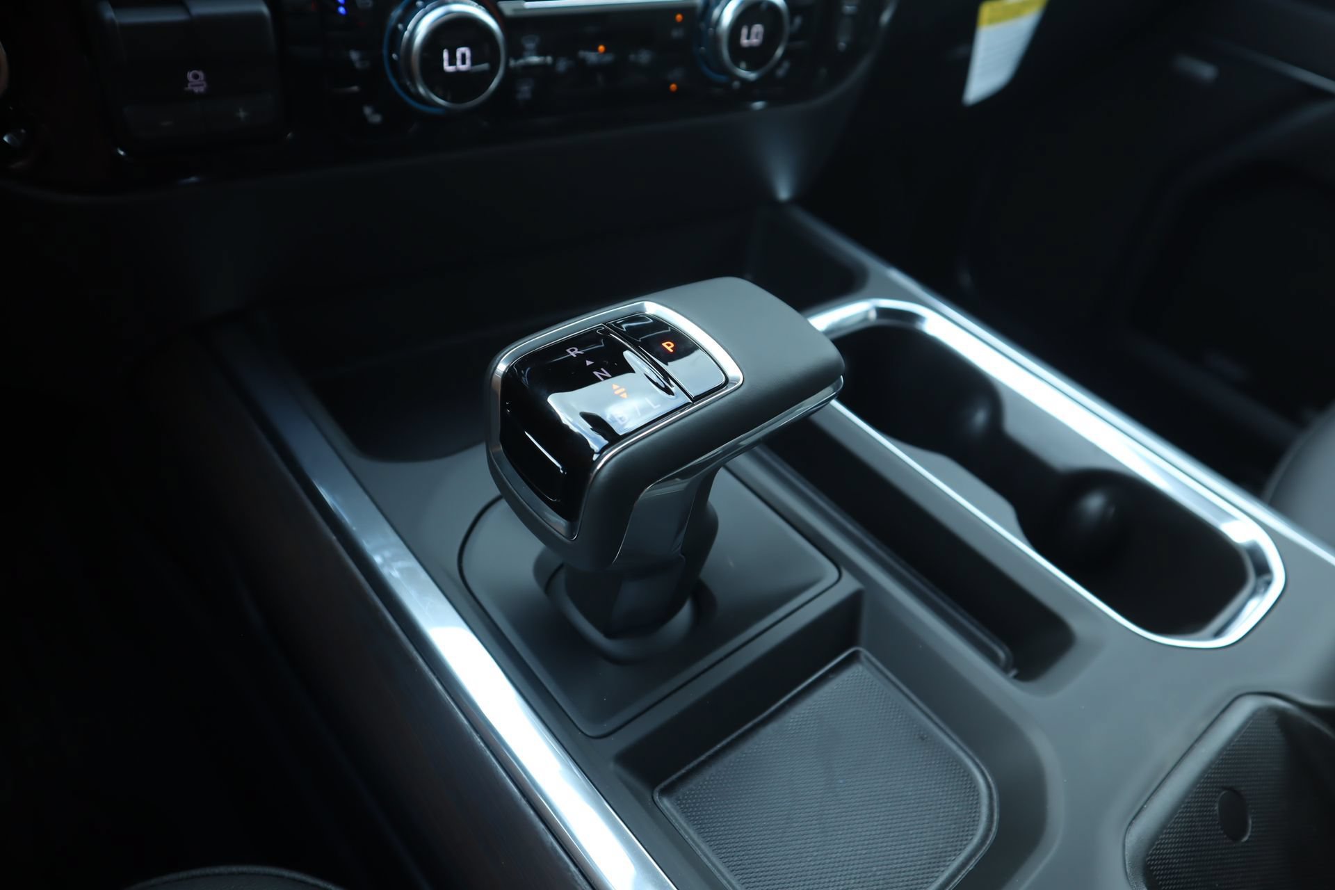 New 2026 GMC Sierra 1500 SLT AWD/4WD image 15